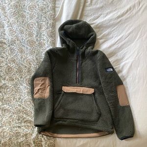 North face quarter zip Sherpa hoodie